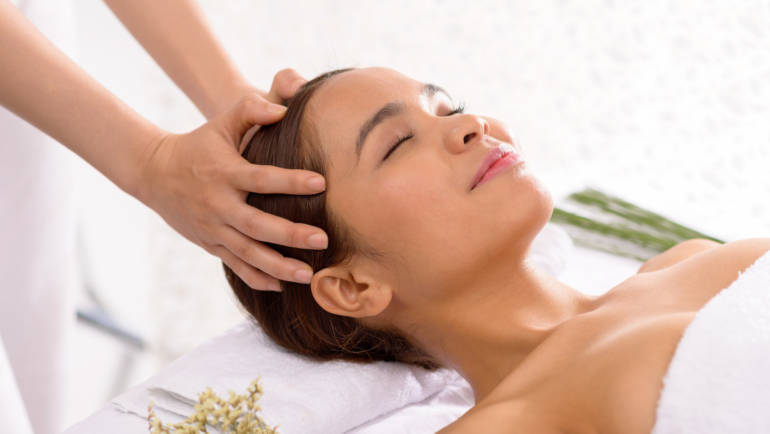 Trápi vás častá bolesť hlavy? Podstúpte kvalitnú masáž v Thai Oase
